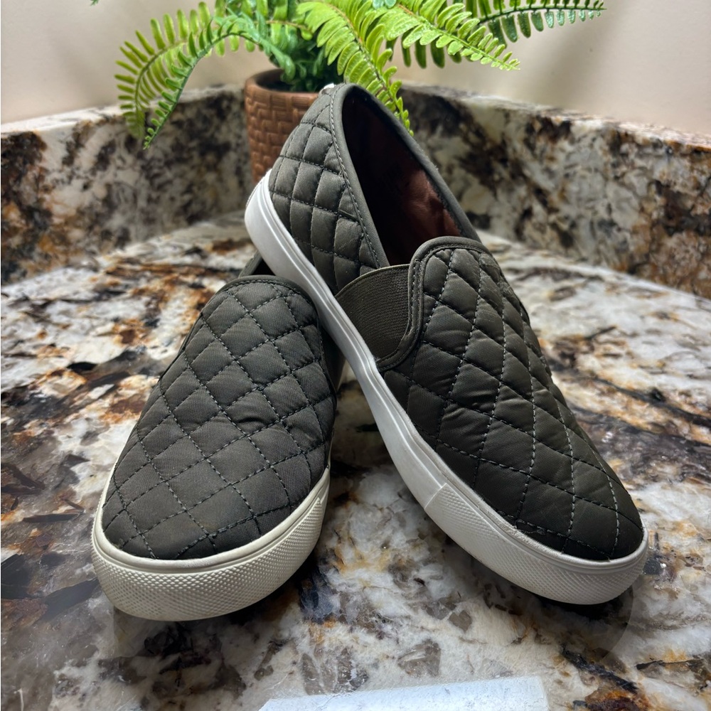 Steve Madden  Quilted Olive Slip-On Loafers